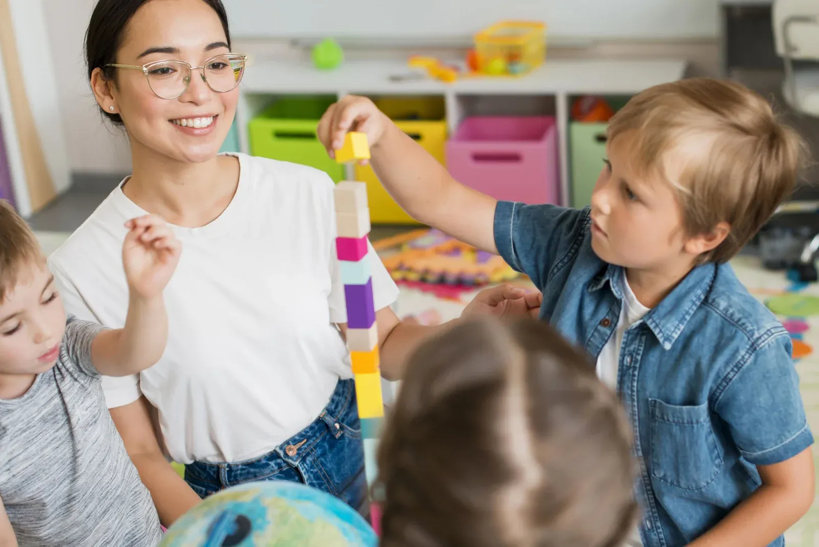 Foto: Die Erste Hilfe für Kinder wird erlernt und geübt
